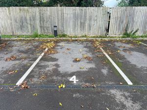 Photo 25- click for photo gallery